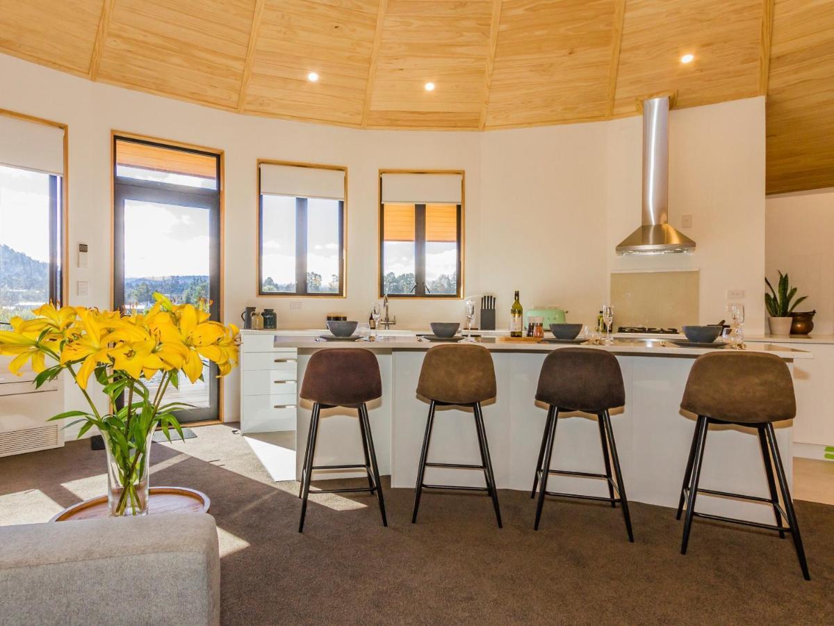 Heavenly Spa Views - Ohakune Holiday Home Exterior photo
